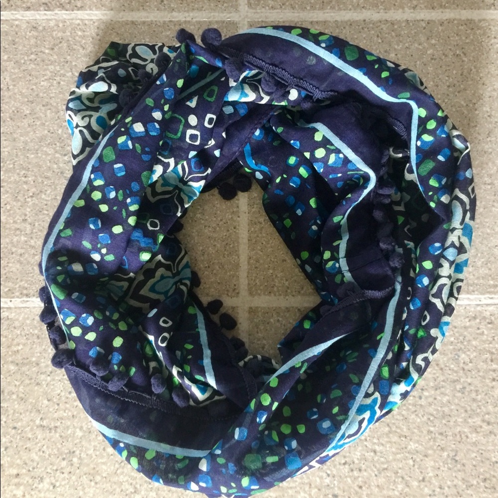 NEW BLUE/GREEN INFINITY SCARF